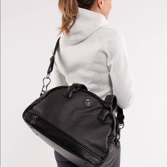 Lululemon Luxe Ruffle Duffle - Picture 2 of 2